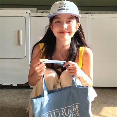 不装了，我比英雄还强